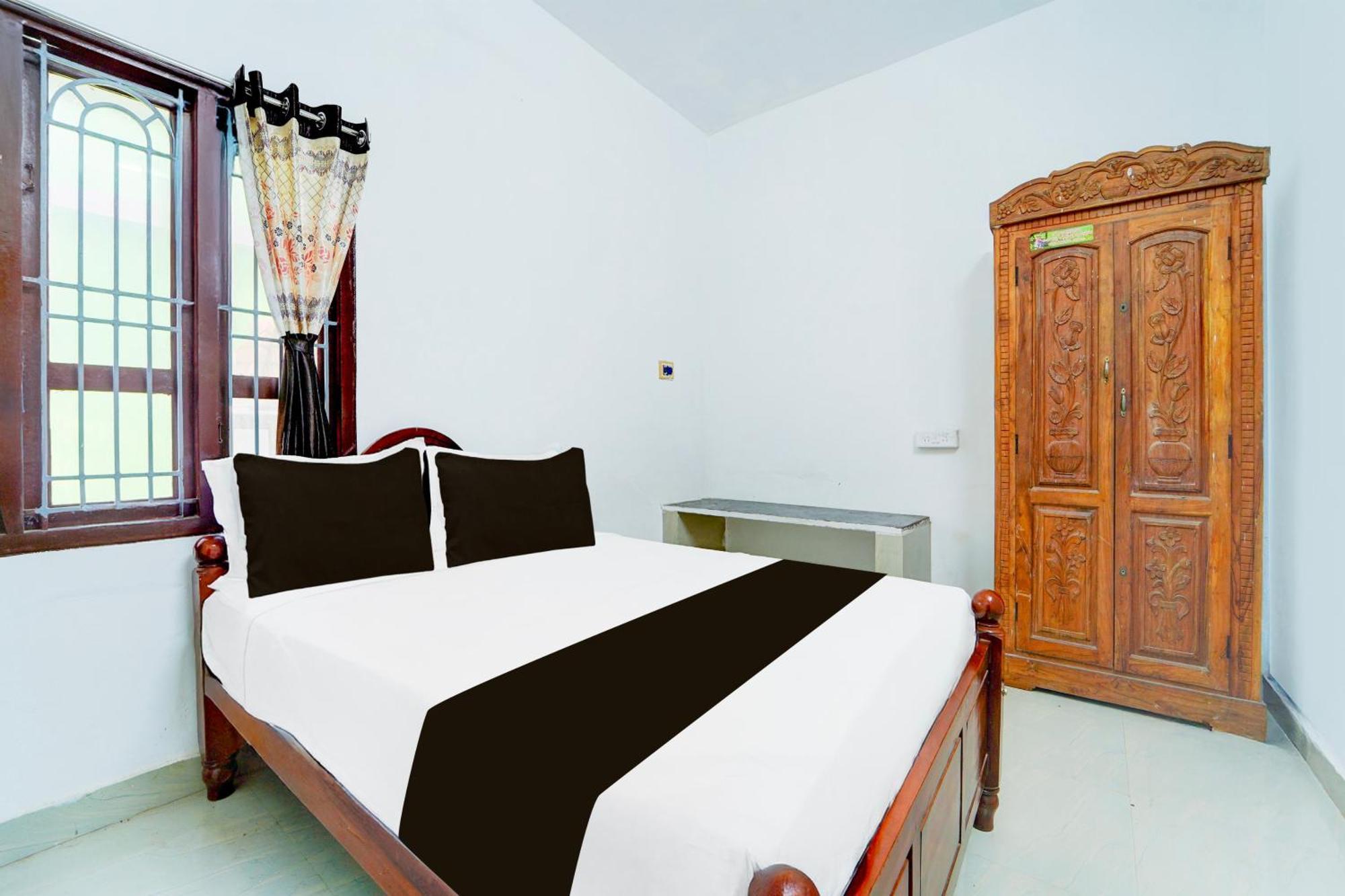 Hotel O Sri Srinivasa Residency 根尼亚古马里 外观 照片