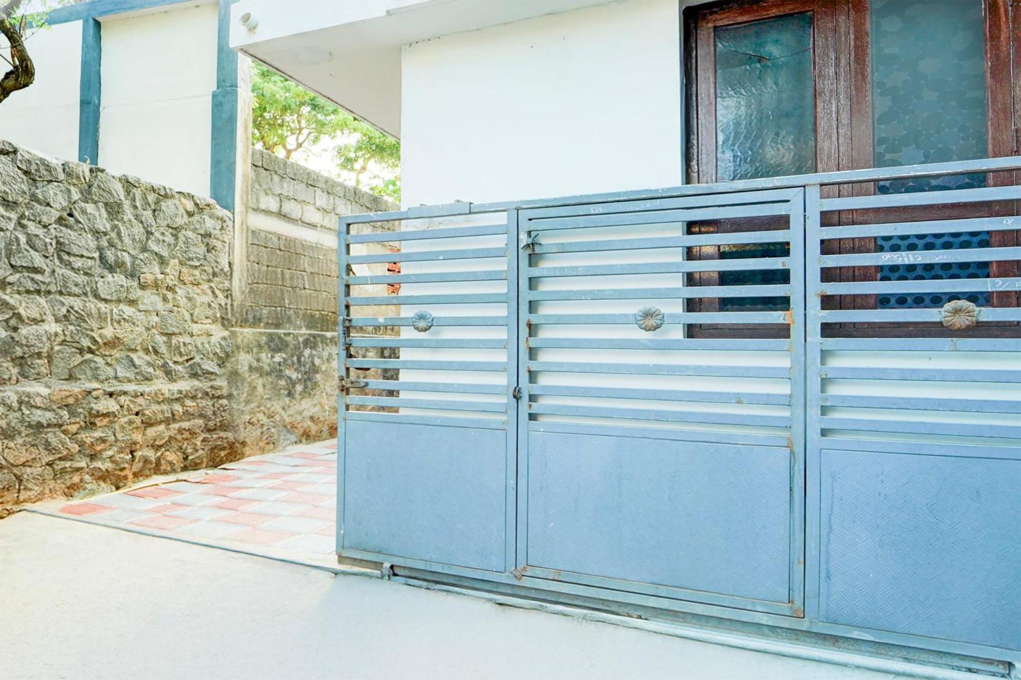 Hotel O Sri Srinivasa Residency 根尼亚古马里 外观 照片