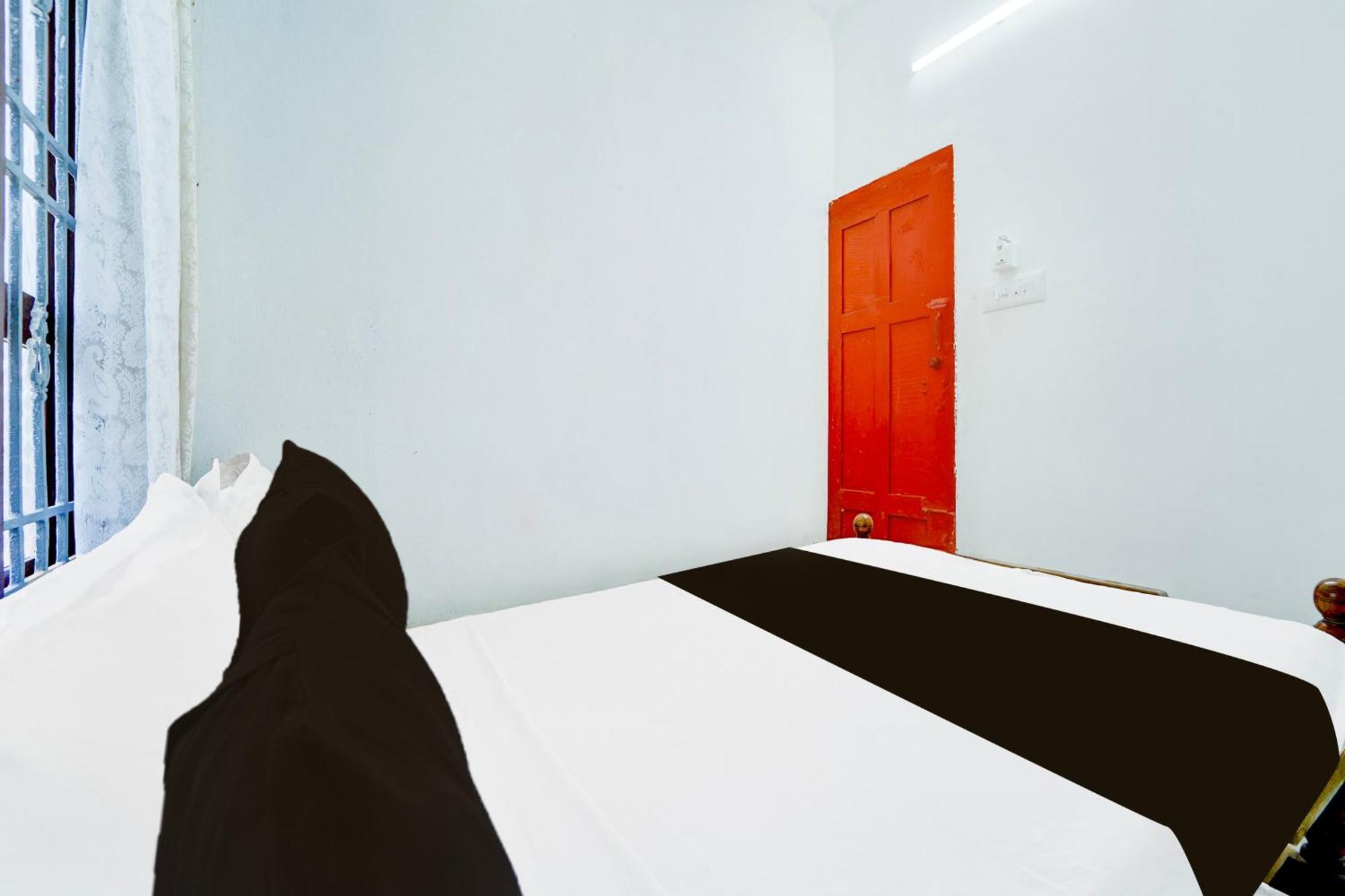 Hotel O Sri Srinivasa Residency 根尼亚古马里 外观 照片